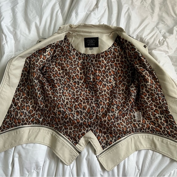 TCEC Riveted Faux Leather Jacket - Picture 4 of 16